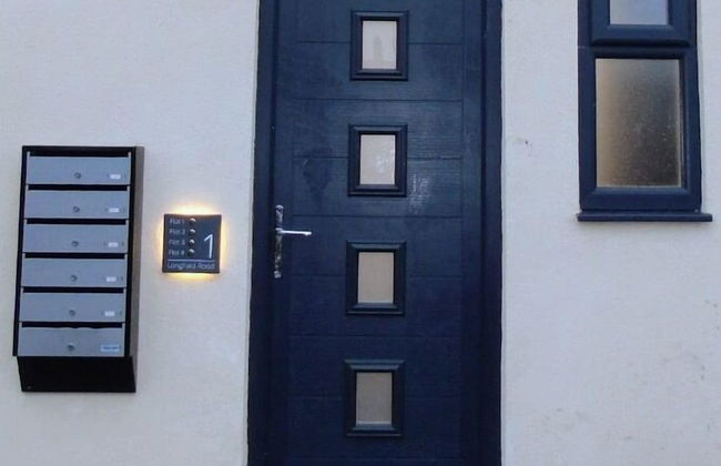 Inviting 1-bed Ground Floor Apartment in Bolton - Foto 32