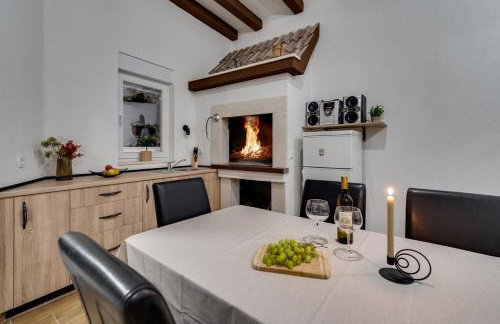 Villa Neda Heated Pool, Hot-tub, Sauna, 3 bedrooms - Photo 33