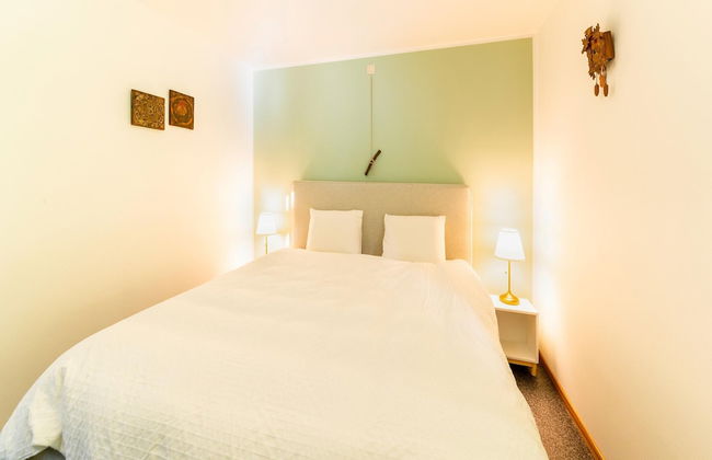 Stylish Retreat With Sauna - Photo 6