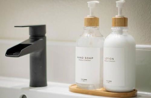 Luxury 4 Acre Estate - Pickleball, Pool, Hot Tub! - Foto 14