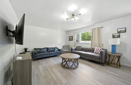 Liberty Lakefront Home - Pool, Hot Tub, Sauna - Foto 3