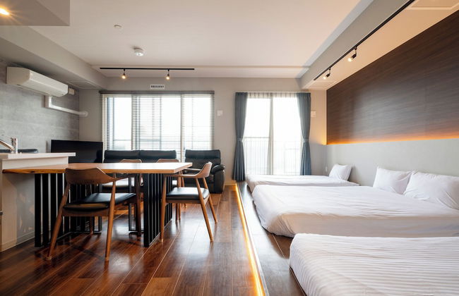 Minn Chitose - Foto 9