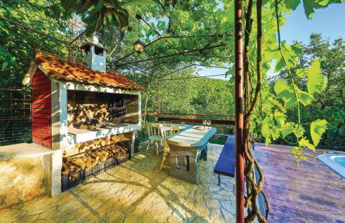 Two-Bedroom Holiday Home In Trilj - Photo 10