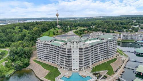 Modern Decor, Views, Grill, Workstation, Boat + 2 PWC Slips & Resort-Style Amenities - Foto 3