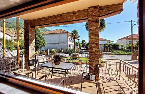 Petroula Suites Pozar - Photo 23