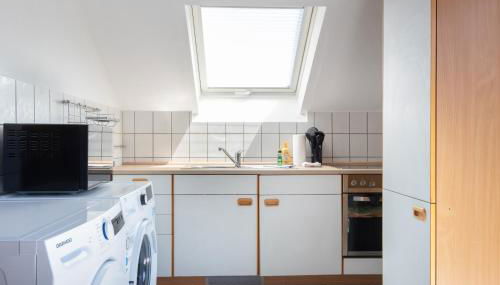 Wohnung für 4 Personen mit 2 Schlafzimmer, Wohnzimmer, Küche - Foto 3