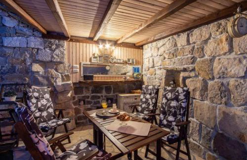 Holiday House near Split with heated pool - Photo 15