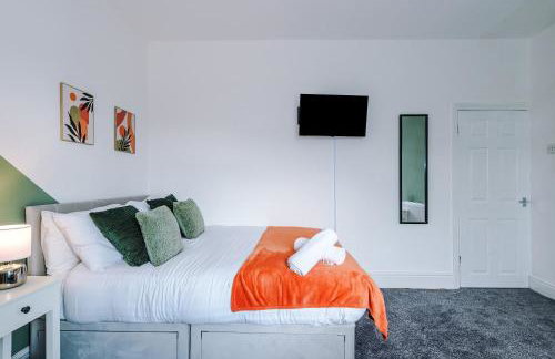 Spacious 3 Bed in Manchester by 53 Degrees Property, Perfect for Group Stays, Sleeps 8 with Free Parking! - Foto 10