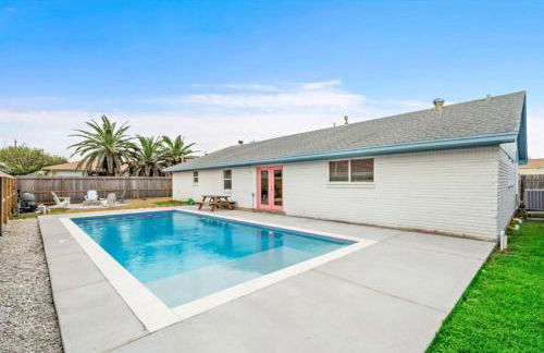 Family home with private pool and game room close to the beach - Foto 1