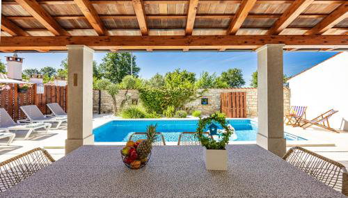 Villa Blue Istria - Photo 5, Garden, sunbed, Garden view