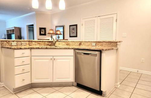 Sunset Island Luxury 3BR Unit – Free Linen Package - Foto 3