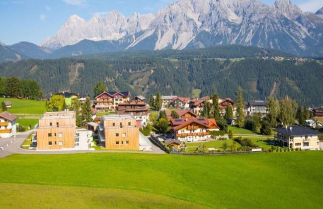 Lush Apartment With Private Sauna - Photo 22