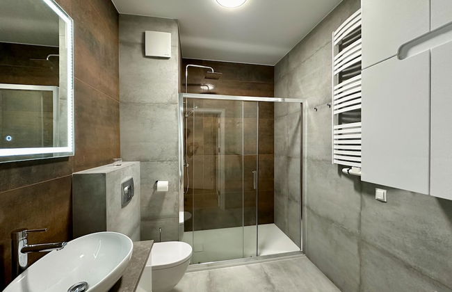 Portova by Q4 Apartments - Photo 48