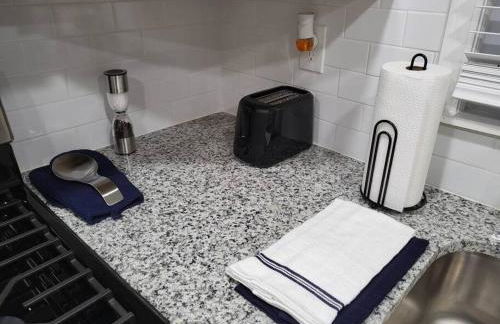 Rare Find! Private Heated Pool & Spa - Entire Home Near ATL City Center - Foto 8