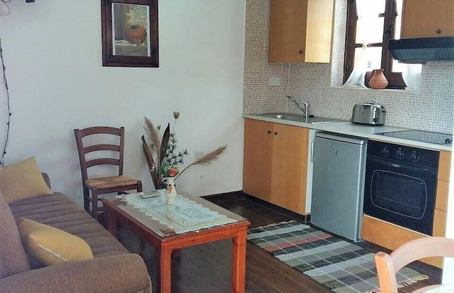 Romios Holiday Apartments - Photo 36