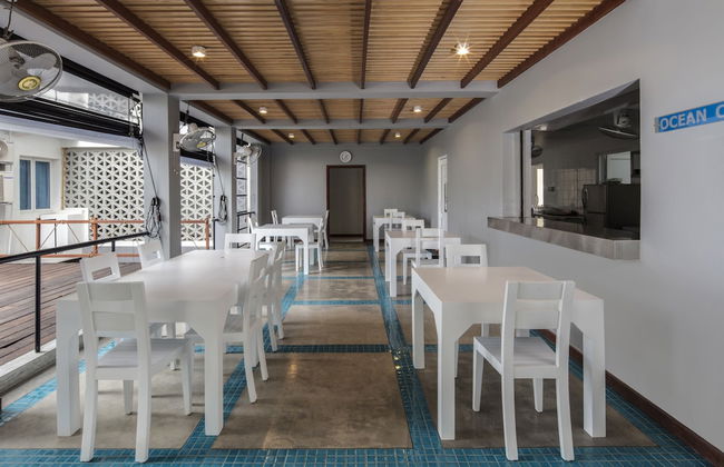 CASAMIA Oceanfront Condo Nilaveli - Foto 14