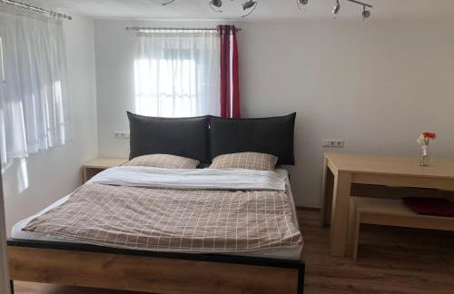 Guest Appartements mit 2 getrennten Schlafzimmern für 4 Personen 24h check in - Foto 10