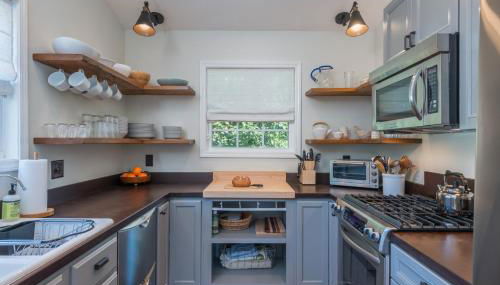 Luxe Loft Pet-friendly, Gas Grill & 5 Minutes from Town - Foto 4