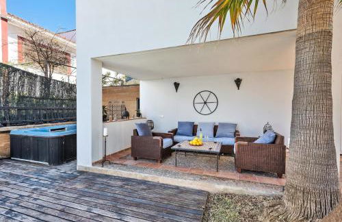 Casa con piscina y gran jardín - Foto 7