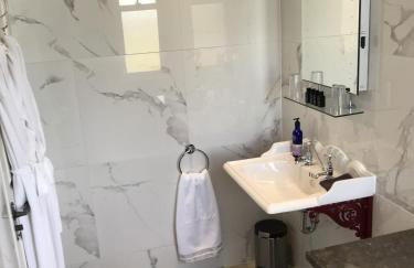 Dower House Hotel - Photo 50