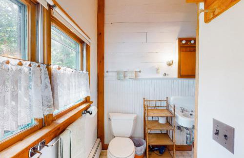 Lakefront Retreat - Foto 27