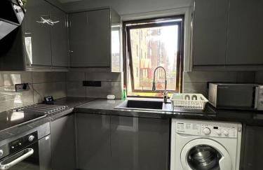 Two bedroom flat in Edinburgh city center with free parking - Foto 15