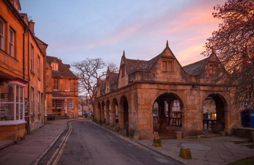 Campden Place - 2 Bed Home in Central Chipping Campden - Photo 20