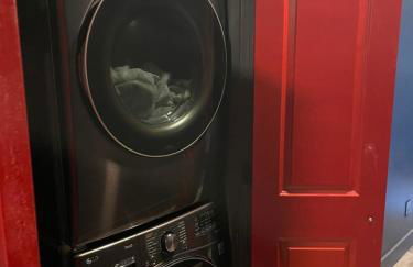 City Loft Escape with River Views! By Hollyhock - Foto 27