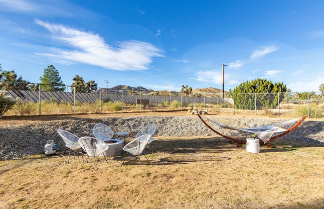 Mojave Moon by Avantstay Modern & Bright JT Home in Great Location w/ Pool & Hot Tub - Foto 45