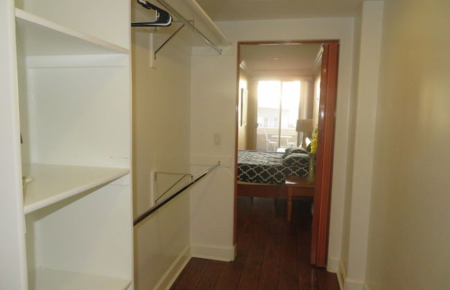2 Bed 2 Bath in Studio City - Foto 49