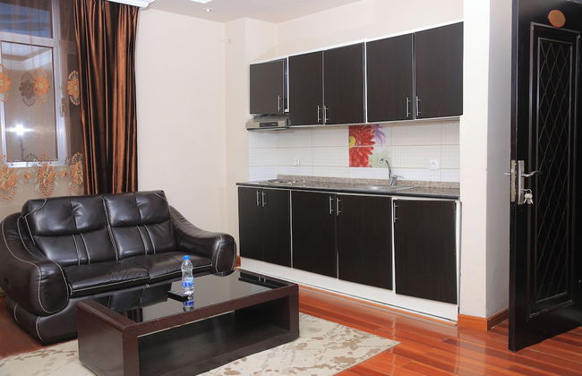 YINM Luxury Apartment - Photo 19