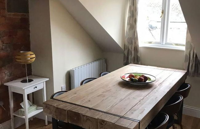 Modern Penthouse With Views in Stroud - Foto 31