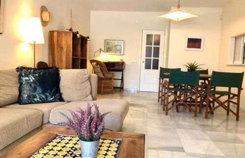 GATU PREMIUM Atico Sotavento playa, parking, terraza, piscinas, wifi y aire acc , " Preferente mayores de 21 años y familias " - Foto 5