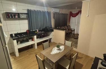 Casa confortável próximo ao corredor turístico - Foto 34