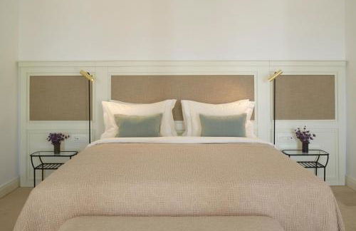 Bonzoe Suites & Villas - Photo 75