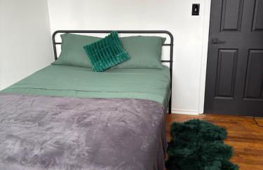 Big Group Getaway House Near Chicago - Foto 5