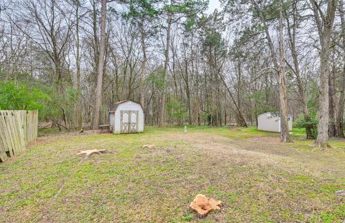 Cozy Family Retreat! Home in Charlotte Suburbs - Foto 24