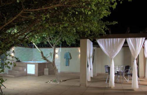 CASA COM SPA DE HIDRO, AQUECEDOR E CROMOTERAPIA A 1,0 kM DO CENTRO - Foto 13