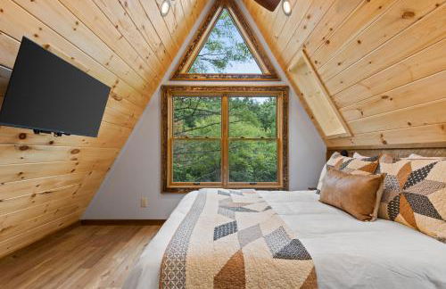 15 min to Town, Creekside, Sauna, Hot Tub, Fire Pit - Foto 28