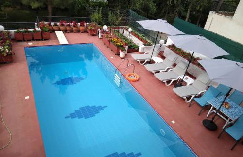 Villa in Panorama, Thessaloniki, with a swimming pool. Host: Mr. George - Foto 6