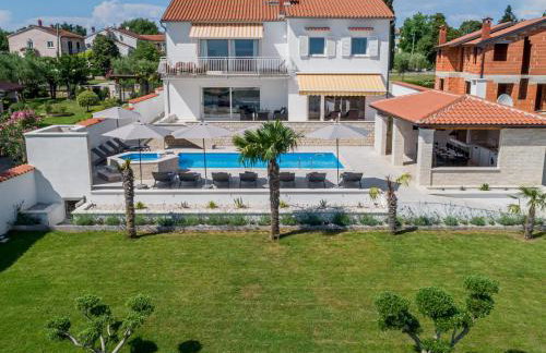 Villa Anela - Photo 70