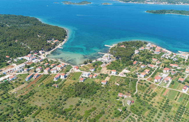 Seaview Apartment in Pasman A1 - Photo 28