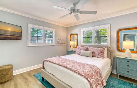 Casa Del Mar - Pet Friendly House on Siesta Key w/ Outdoor Patio & Private Screened-In Heated Pool! - Foto 37