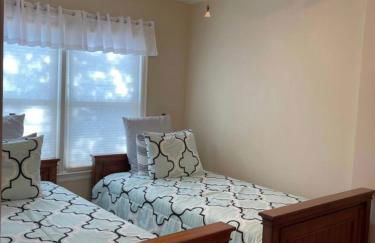 The Little Big House - Photo 30