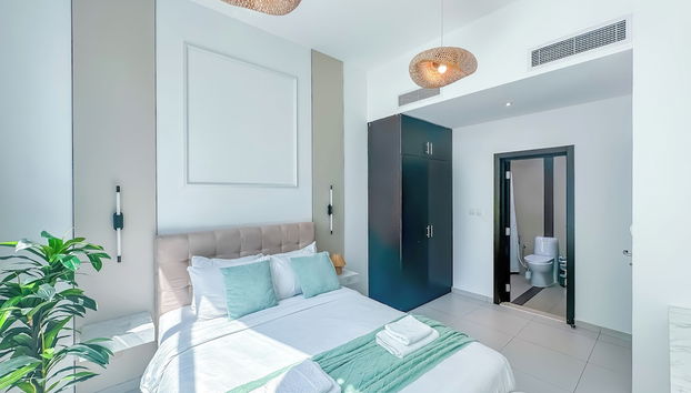 Amazing Roof Top Pool in Nice 1 BHK Flat - Foto 3, Habitación