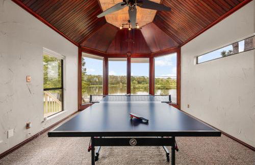 Woodlands Area Lake View Retreat - Foto 37