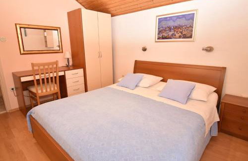 2 bedroom apartment with garden - Foto 11