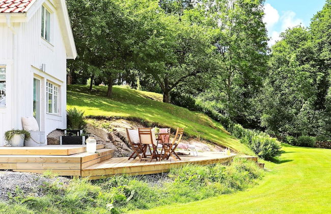 4 Person Holiday Home in Veddige - Foto 24