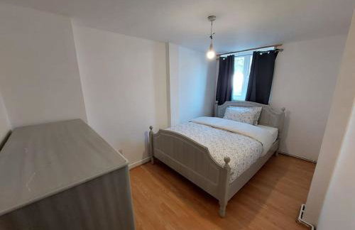 5 Bedroom House in Romford - Foto 34