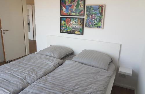 Neubau-Ferienwohnung mit Panorama-Seeblick - Foto 12